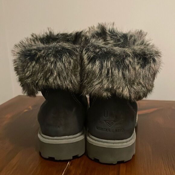 Roxy Tamarac Black Boots with Fur Trim Size 6.5 - Picture 4 of 13